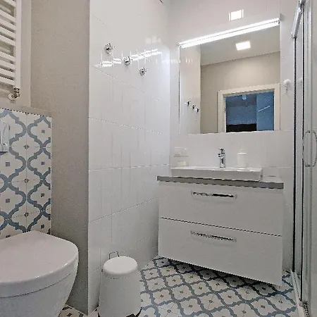 Hotel City Center By Apartmore 4*
